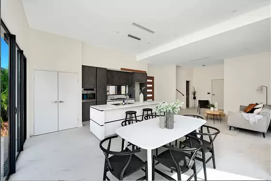 CN Steel Structure Prefab Villa Cheerful Prefab House With PVC Ceiling Panel