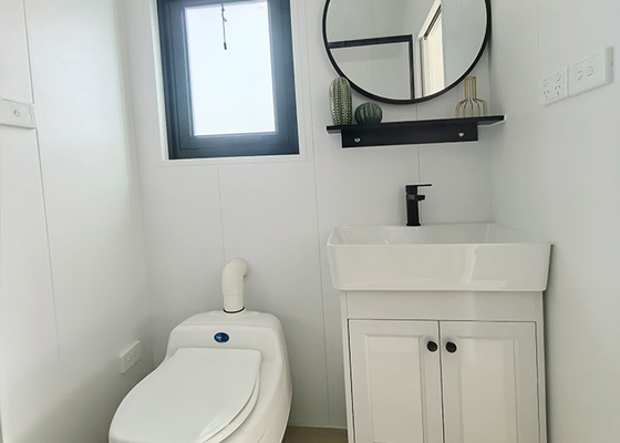 EN-1090 Beach Retreat Tiny House On Wheels With Bedroom Bathroom Outdoor Camping