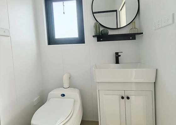 EN-1090 Beach Retreat Tiny House On Wheels With Bedroom Bathroom Outdoor Camping