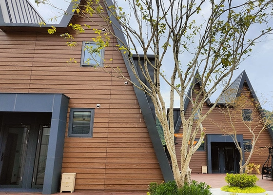 prefabricated cabins lodges with hot tubs Light Steel Framing chalet prefab Wooden House Resort Bunglalow