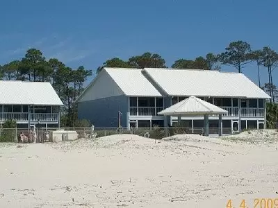 Prefabricated Bali Bungalow , Vanuatu / Light Gauge Steel Framing System Thailand Overwater Bungalows For Hotel