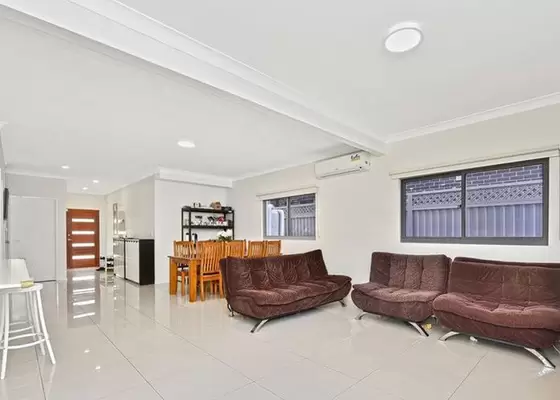 Architecture Prefab Steel House 1.15mm Steel Frame With AZ150 Zinc Coating