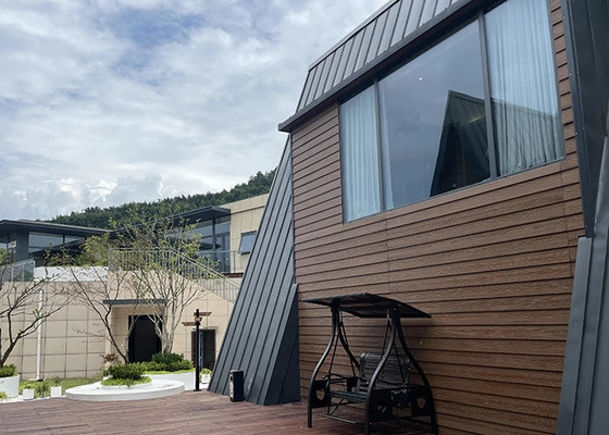 prefabricated cabins lodges with hot tubs Light Steel Framing chalet prefab Wooden House Resort Bunglalow