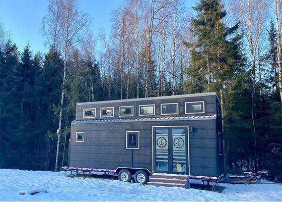 Austrilia Standard Light Steel Prefabricated Tiny House On Wheels With WPC Board Wall