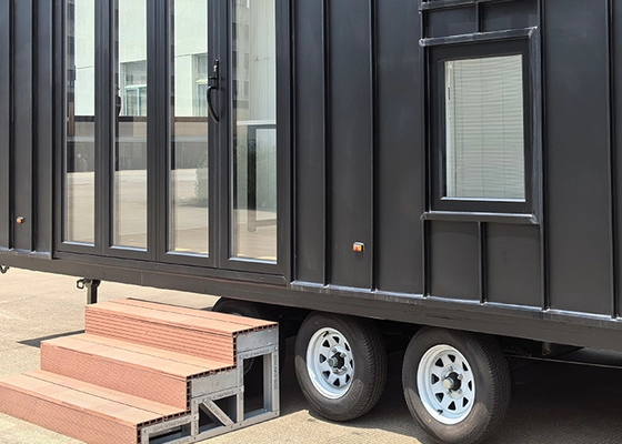 Prefab Trailer House 2350*8000mm Steel Frame Mobile Tiny House On Wheels