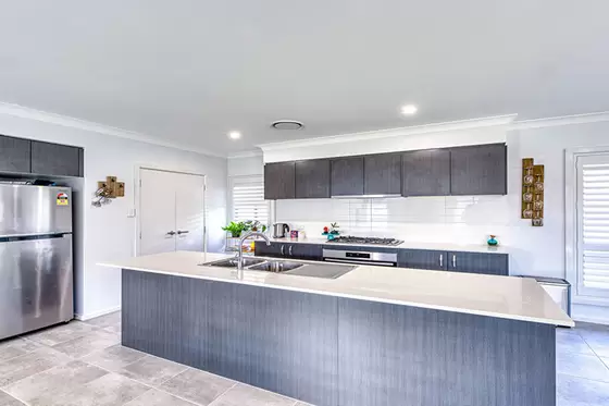 Fast Construction Prefab Steel House With Kitchen / Structural Steel Framing Systems