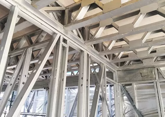 Low-Cost Prefab Commercial Buildings / Energy Saving Prefab Metal Building