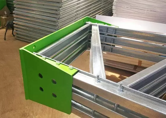 China Advanced Light Steel Frame Structure Metal Car Sheds/ Waterproof Prefabricated Sheds