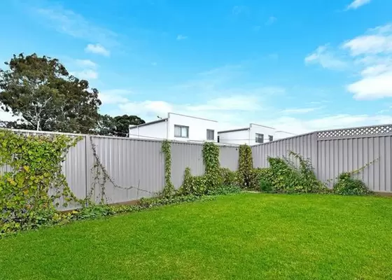 Architecture Prefab Steel House 1.15mm Steel Frame With AZ150 Zinc Coating