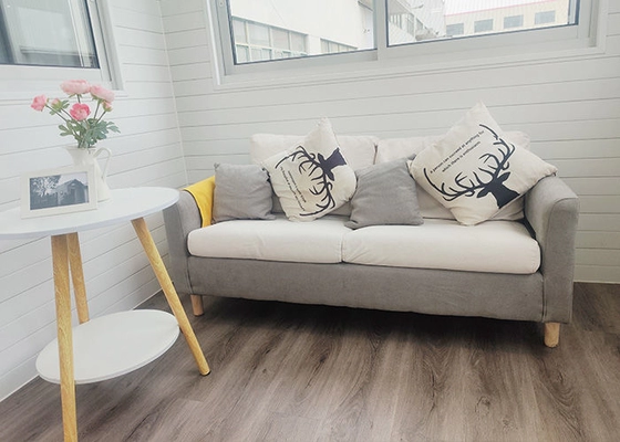 AS/NZS Prefab Tiny Homes On Wheels: High-End Living In A Tiny House On Wheels